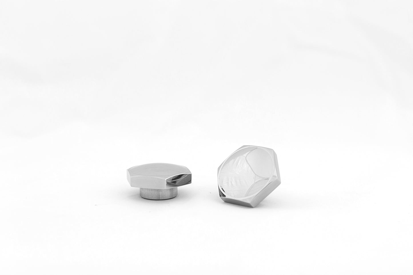 Cap bolts for 3G adjustable